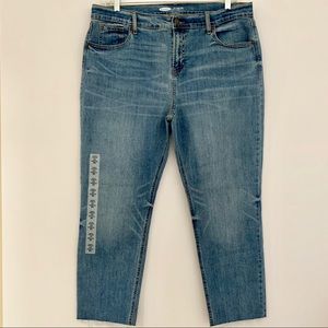 NEW Old Navy Power Jean Size 16